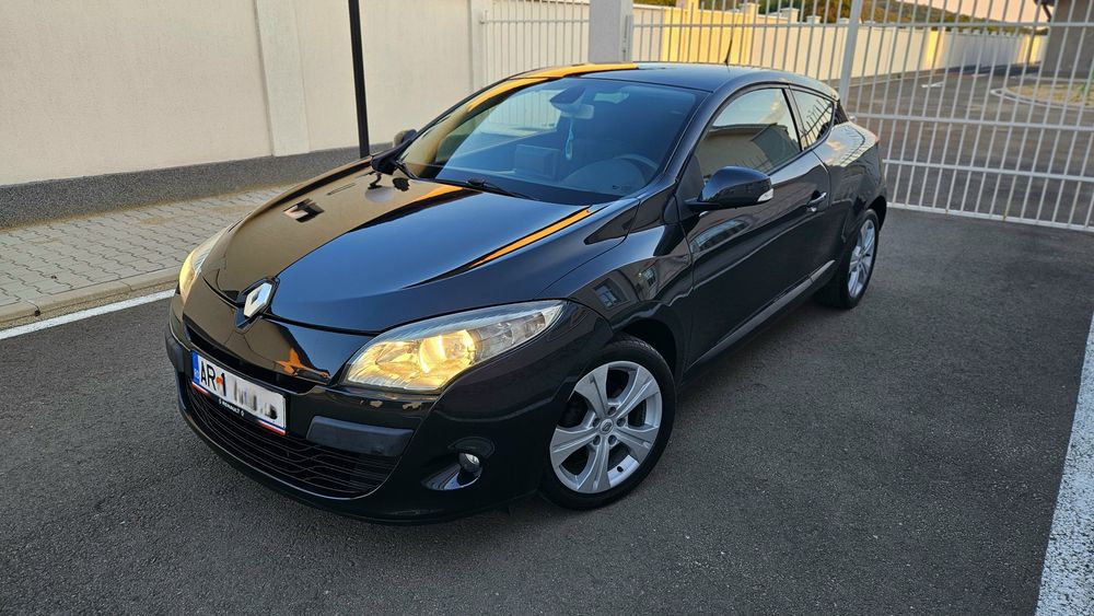 Renault Megane 3 1.9 Diesel [ Navigatie , Akte la Zi ]