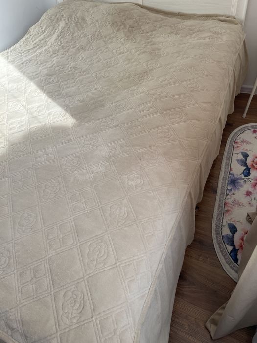 Покрывало на кровать 150/200