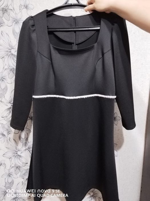 Продам платье