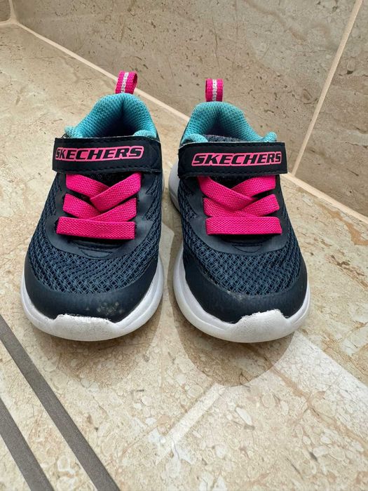 Skechers interior 11 cm