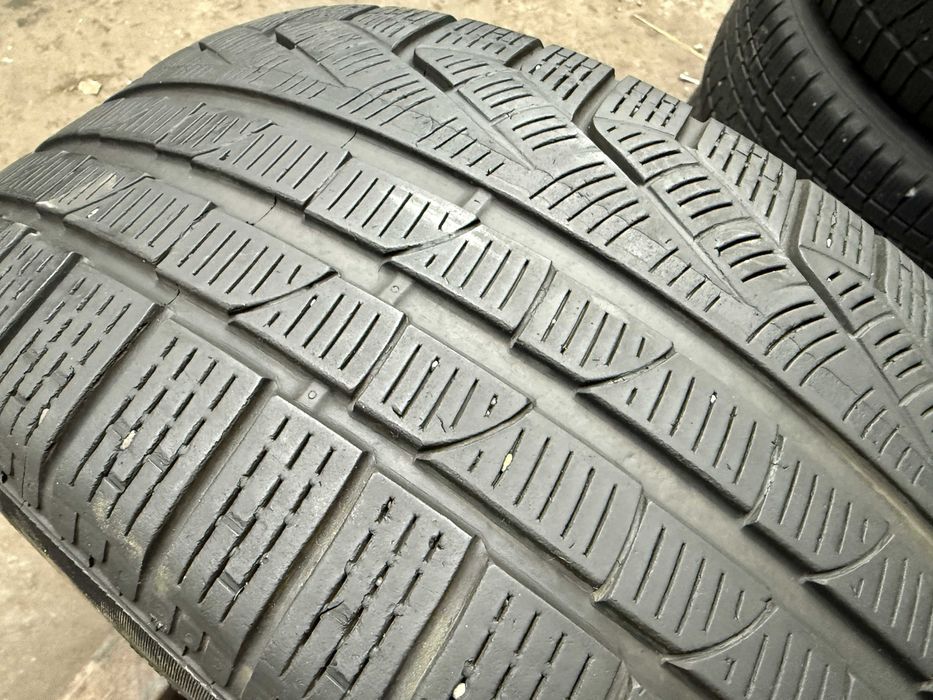 Anvelopa Iarna 245/45 r19 M+S - Pirelli Sotto Zero Winter 240 Serie 2