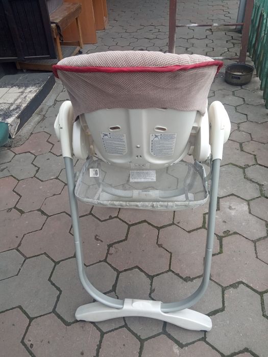 Детский столик для  кормления ребёнка