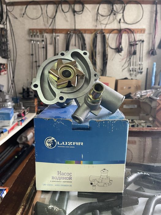 Помпа УАЗ 409 двигатель, 405 двигатель, 100, 406