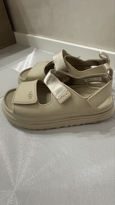UGG сандали 38 номер