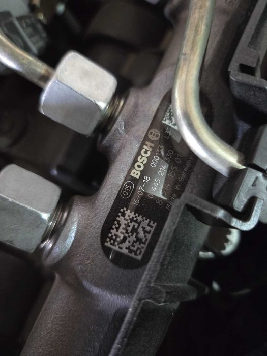 Kit injectie injectoare rampa pompa inalte  BMW 2.5d biturbo cod 8514151  8514155  8514138