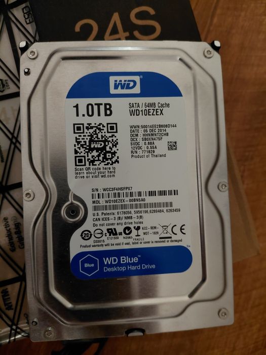 Жёсткий диск HDD Western Digital WD10EZEX 1000гб