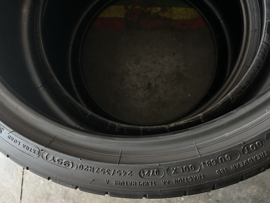 245 35 R20 / 295 30 R20 Vara Michelin Set Anvelope Cauciucuri Porsche Aston Martin