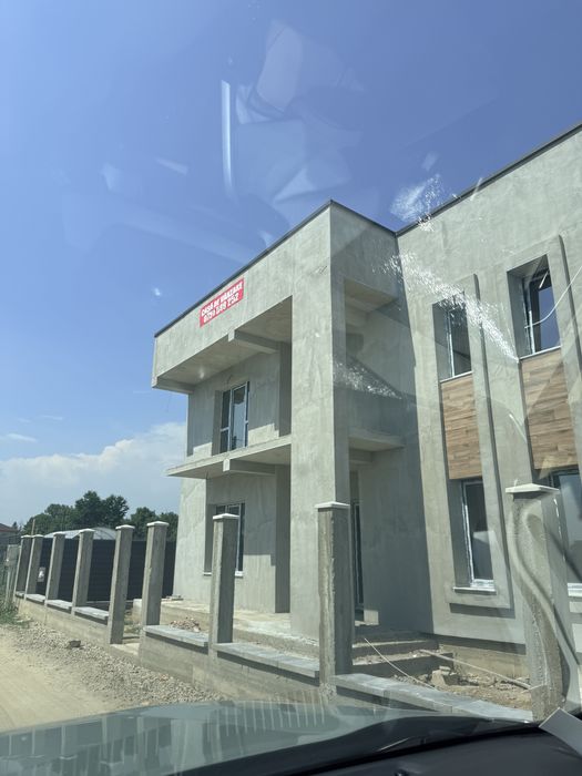 Casa Stefanesti P+1E si teren 500mp