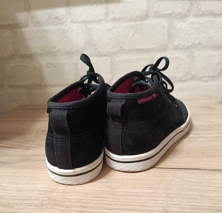 Дамски маратонки adidas