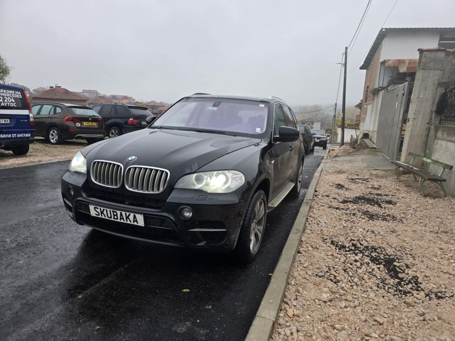 BMW X5 E70 facelift НА ЧАСТИ