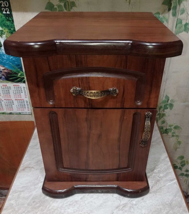 Продаётся тумбочка из МДФ