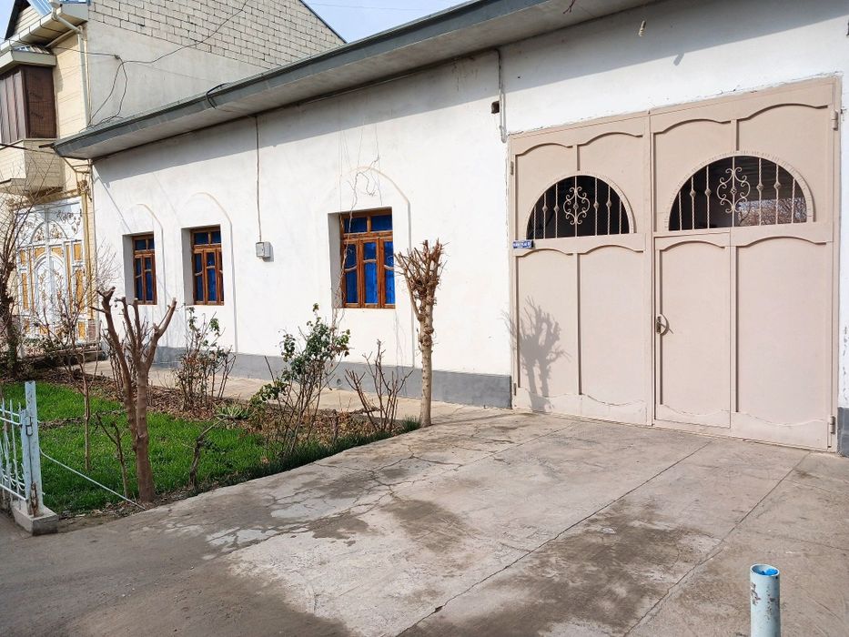 Уй сотилади срочно, uy sotiladi ..