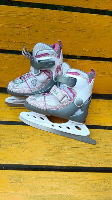 Продается коньки