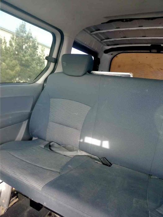 Hyundai H1. Sotuvda 14 000$