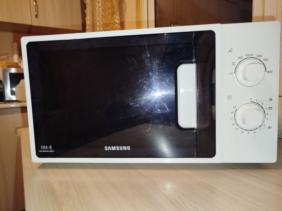 Микроволновая печь