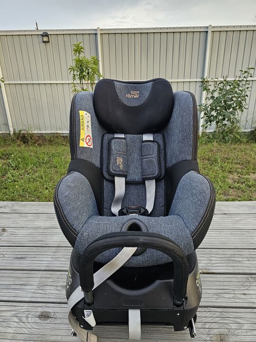 Scaun auto Britax Römer Dualfix Isofix inclus / rotativ 360° / 0-18 kg