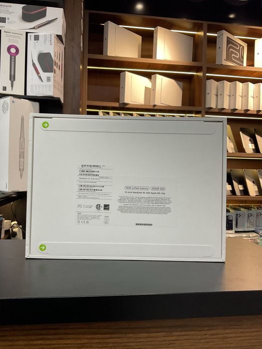 Macbook Air m2 yengi 739