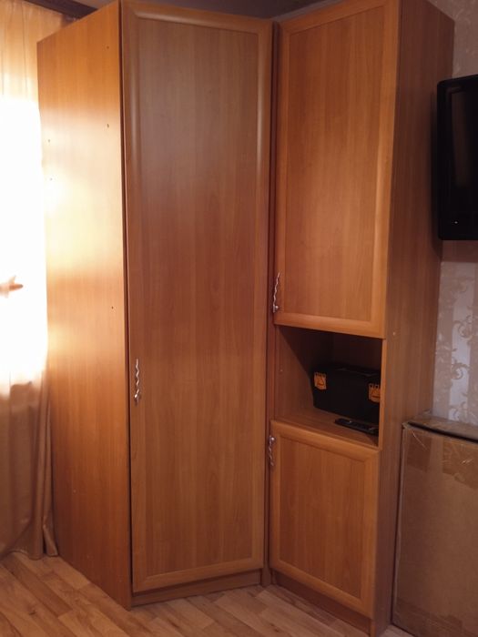 Продается спальный гарнитур