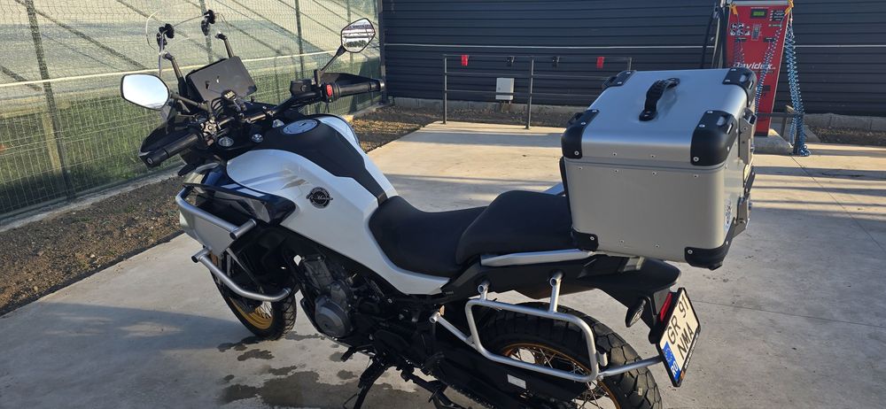 CFMOTO MT800 Explore Edition