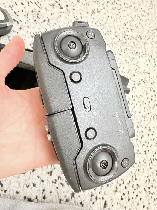 Продам дрон Dji mavic