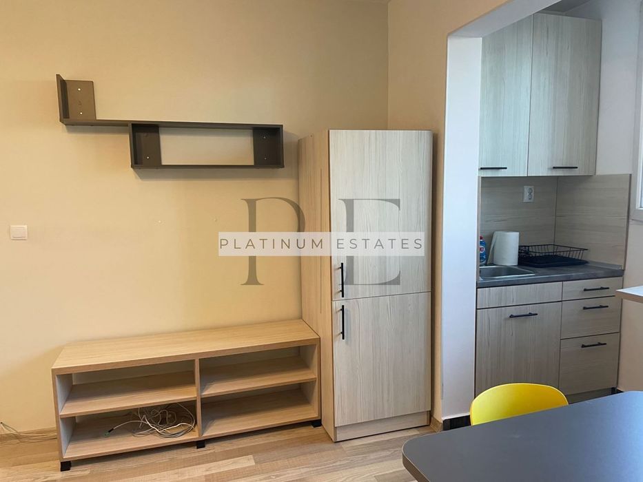 Дава се под наем Тристаен апартамент в София, Овча купел 1 - 75 кв.м за 561 € - Снимка #2