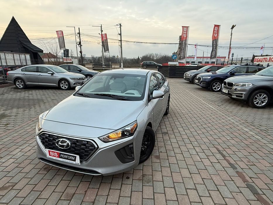 Hyundai IONIQ Hyundai Ioniq Hybrid 1.6 GDI  2020