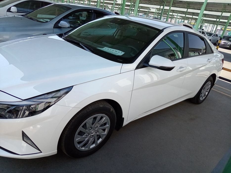 Продоется Hyundai elantra в хорошем состоянии