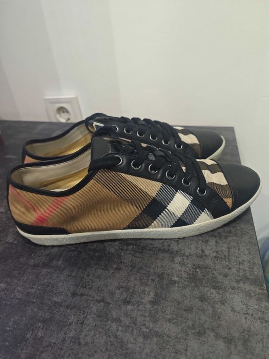 Burberry обувки(кецове)