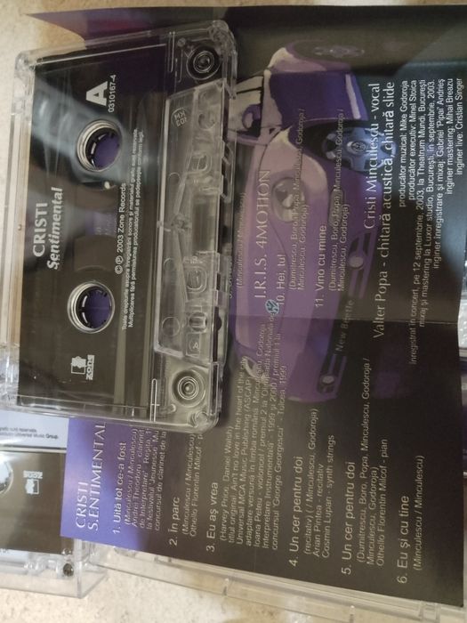 I.R.I.S. casete audio originale! Stare excelenta.