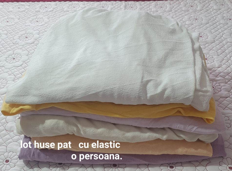 Vând lot huse pat o persoana