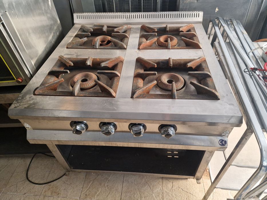 Tigaie basculanta, Aragaz 4-6 ochiuri, de banc sau cu banc, inox