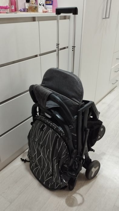 Продам детскую коляску