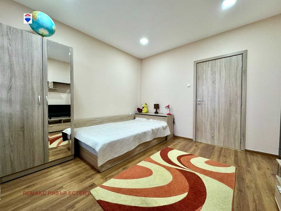 Дава се под наем Тристаен апартамент в Русе, Здравец - 82 кв.м за 408.51 € - Снимка #10