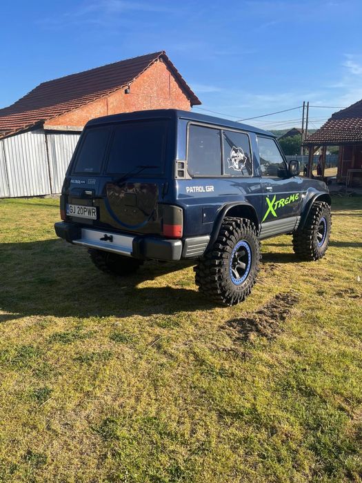 Nissan patrol y60