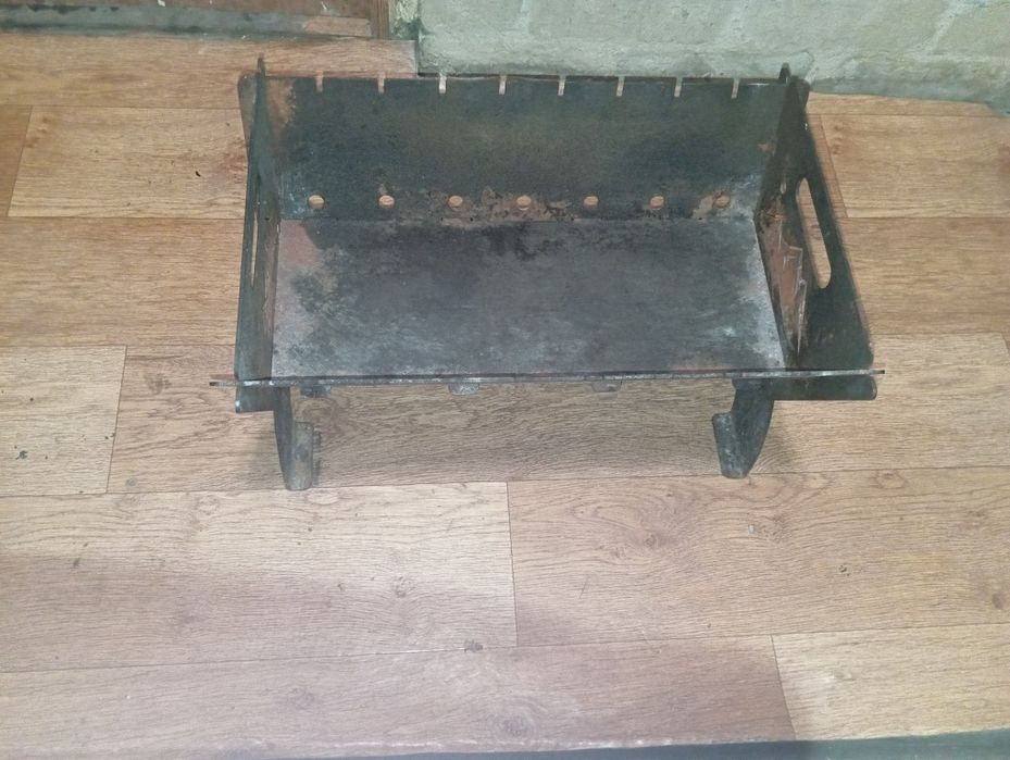 Продам мангал разборный.