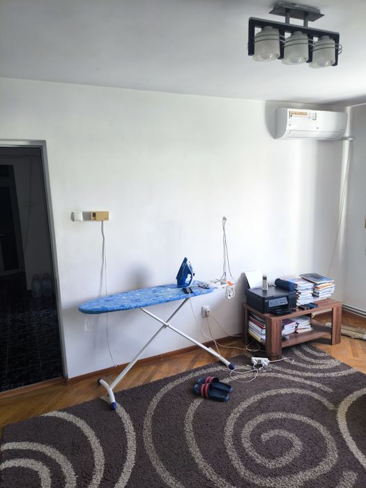 Vând ap.3 camere hipodrom et.3