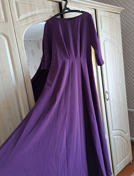 Платье фиолетовое