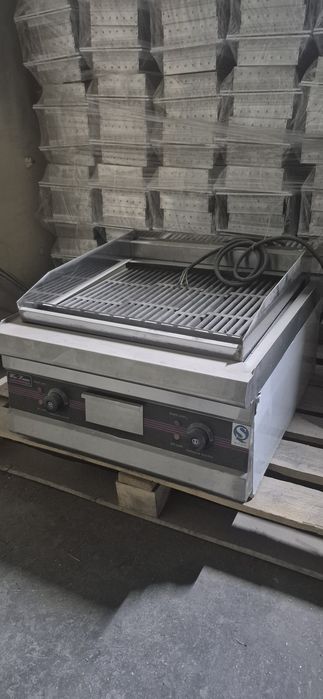 Продам электрическиц гриль модель WYG-600