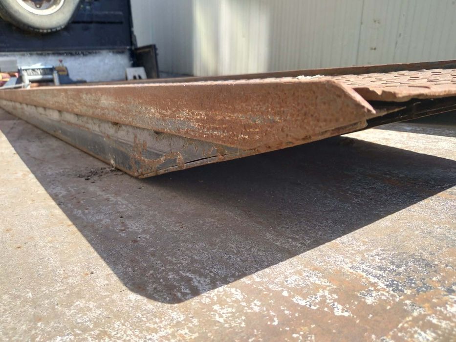 Cale / rampe încărcare auto / utilaje 8-9 tone