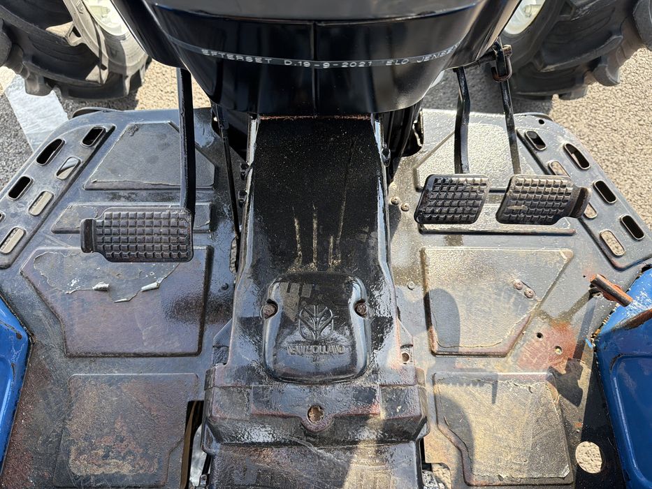 Tractor New Holland TN 55 An 2006 ore 547 ca NOU import Danemarca Claas Case John Deere Fendt Same Deutz Fiat 70 90 Fiat 80 90 Fiat 640 Fiat 550