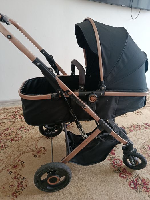 1жыл болған коляскс