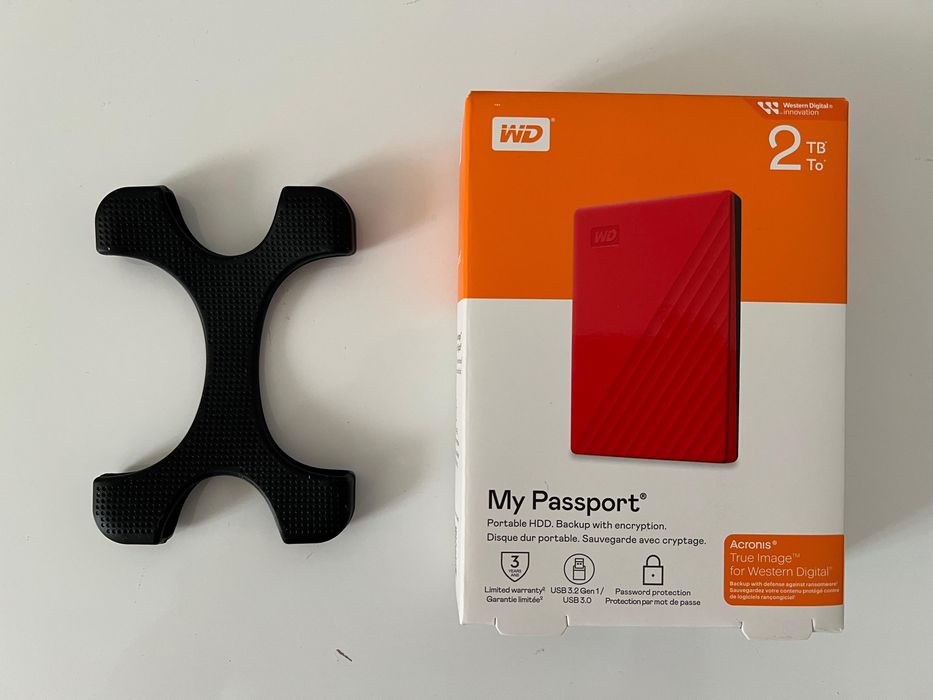 Hard disk extern 2TB - WD My Passport Red (sigilat)
