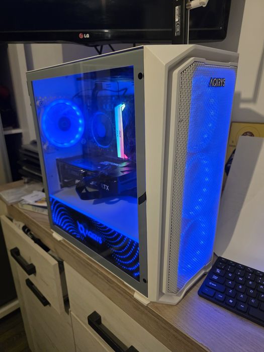 Unitate gaming RGB i3 12100f 16gb ddr4, ssd 500gb  RTX 3050 8gb DDR6