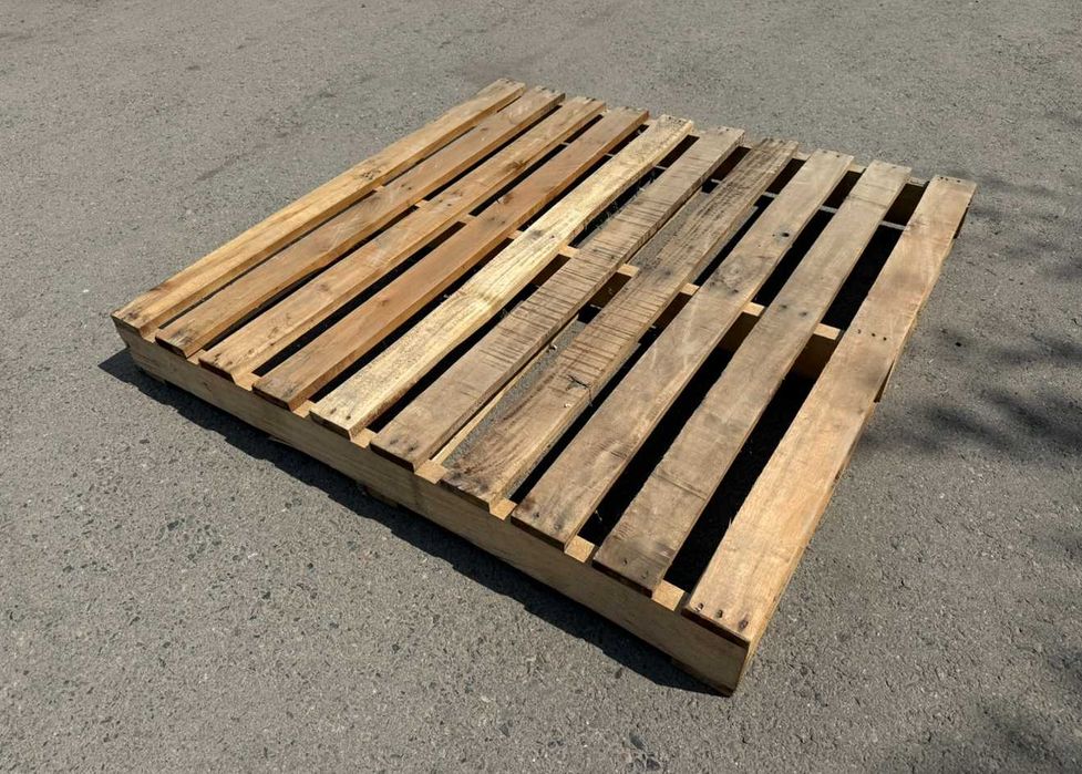 Палеты поддоны деревянные 110*110