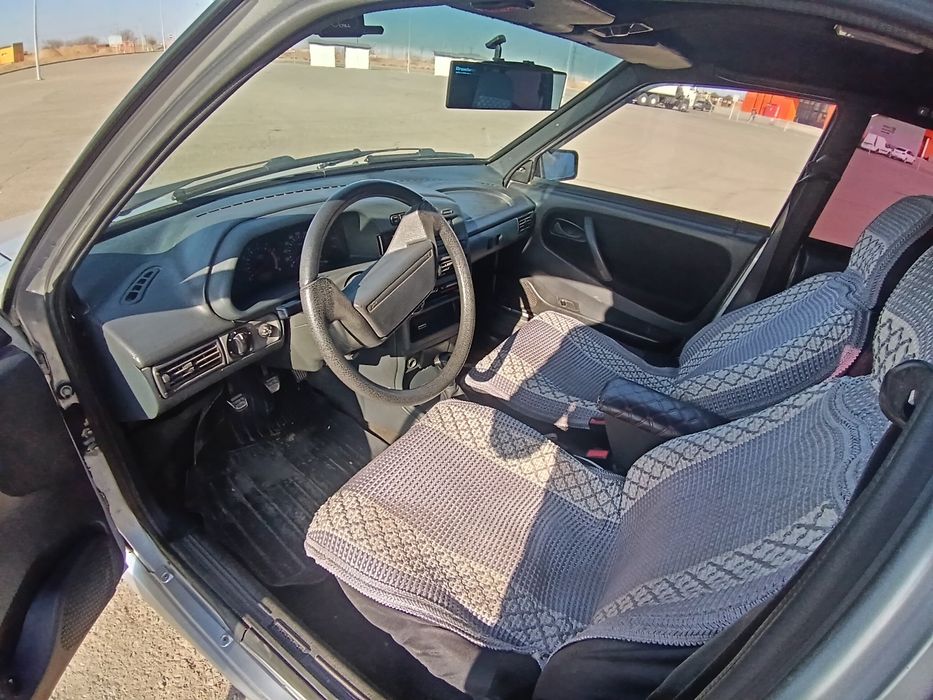 Автомобиль продается