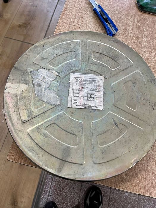 Filme românești pe 35 mm complete impecabile