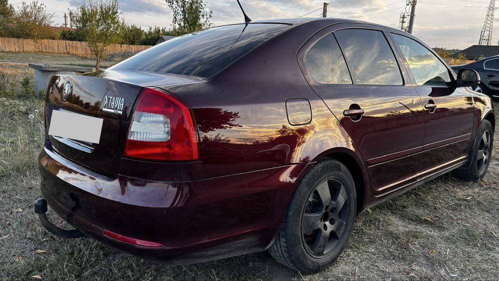 SKODA Octavia 2010 — imagine 2