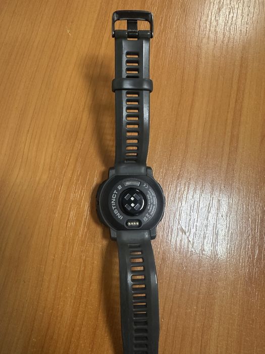 Часы гармин инстинг 2