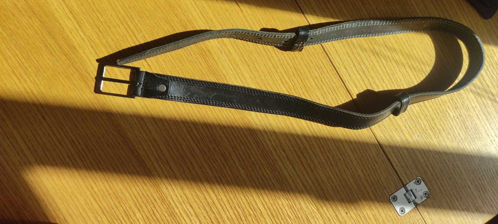 Ремень (88 сантиметров без учёта пряжки)на мальч.В отличном состоянии.