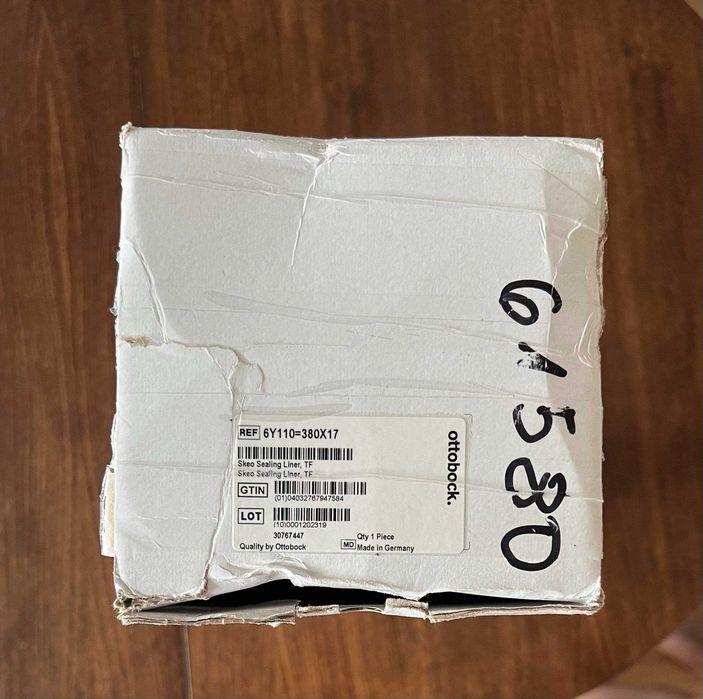 Силиконов лайнер за бедрена протеза